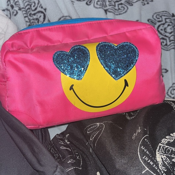 pencil case - Picture 2 of 2